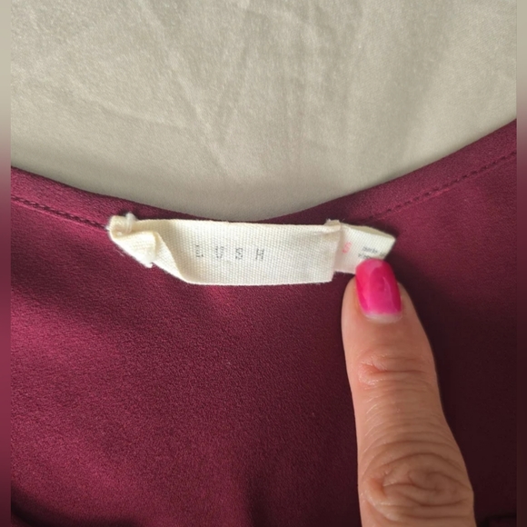 LUSH V-Neck 3/4 Sleeve Blouse, Size S - Picture 3 of 6